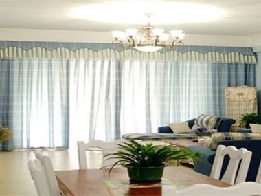 地中海风格中，家具与小装饰物爱用自然素材也是一大特